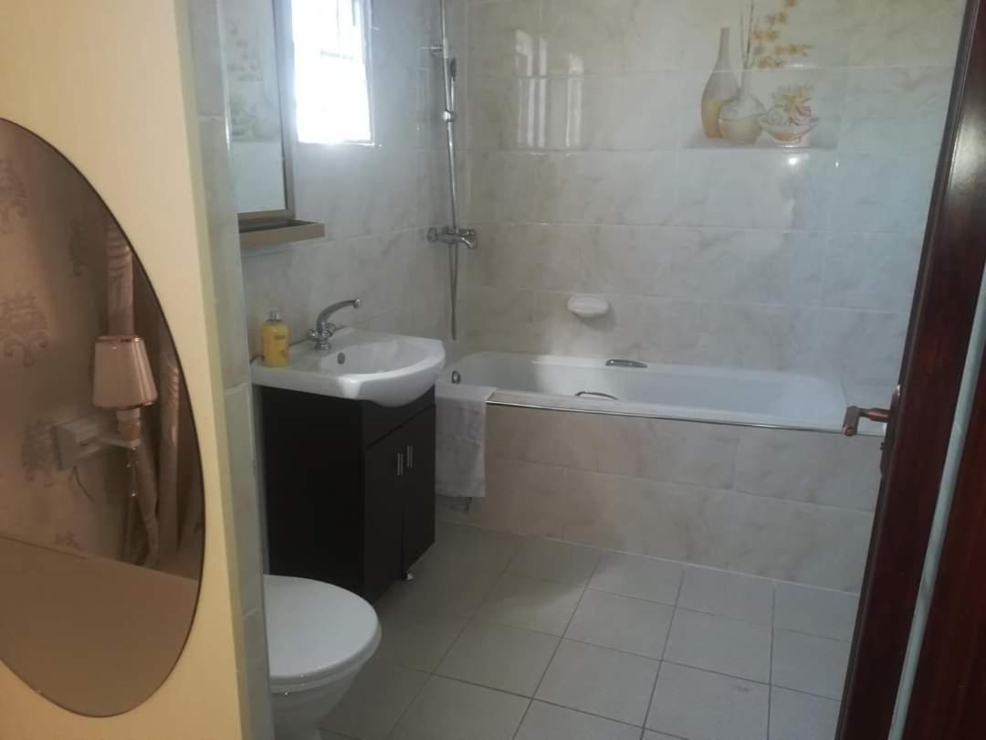 Lee Bed & Breakfast Франсистаун Экстерьер фото